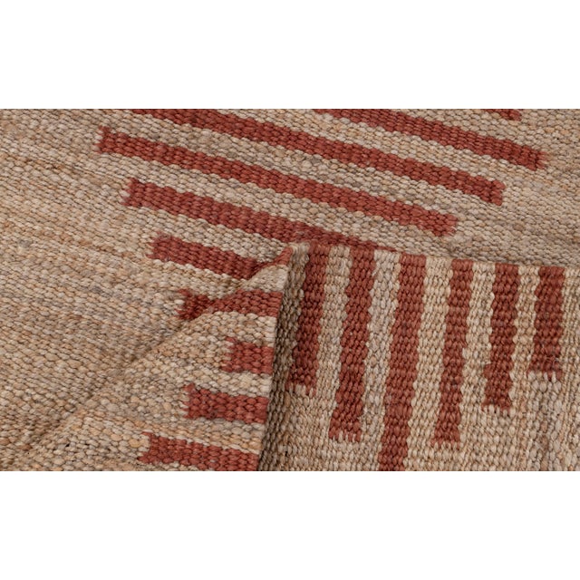 Gold Red Jute Premium Diamond Design Scandivian Rug Hand Woven 9x12Ft. For Sale - Image 9 of 13