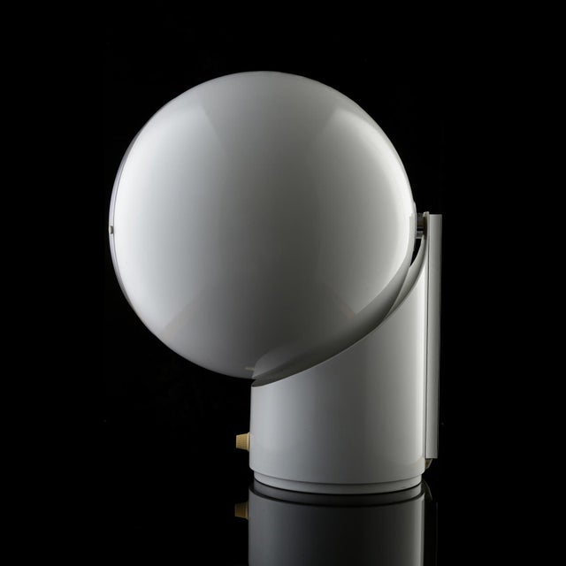Zeus Table Lamp in White with Swiveling Lampshade by Cini Boeri for Gavina, Italy, 1970s For Sale - Image 12 of 18