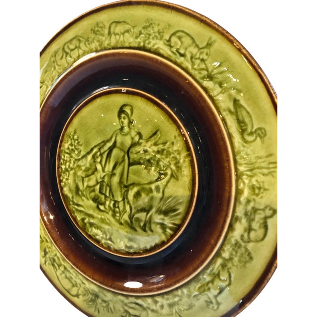 Early 20th Century Vintage Bordallo Pinheiro Majolica Plates - Set of Three For Sale - Image 5 of 7