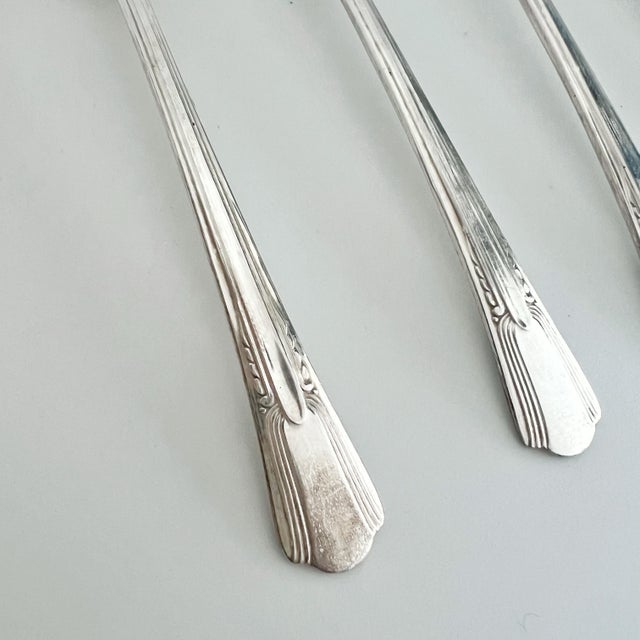 Traditional Set of 5 Demitasse Silverplate Spoon Coffee Tea Design Silver Plate Lady Betty For Sale - Image 3 of 4