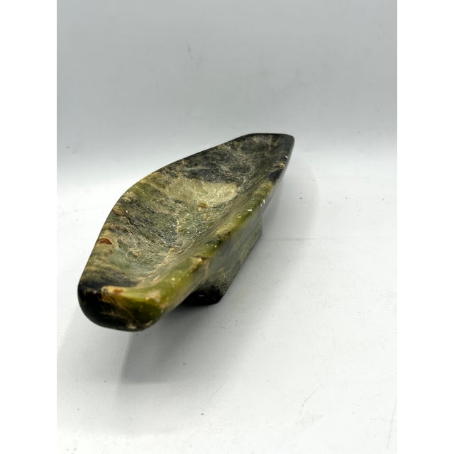 Gemstone Joosii (Josie) Pisuktie (b.1901) Inuit Serpentine Stone Kudlik | Mid-20th Century, Signed ᔪᓯ E7-404 For Sale - Image 7 of 17