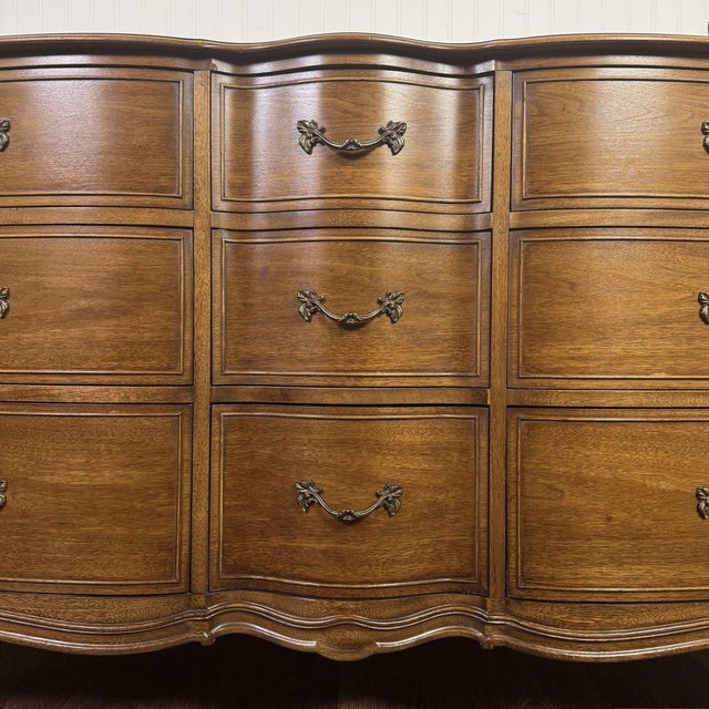 French Provincial Vintage Drexel Bordeaux 9-Drawer Serpentine Lowboy Dresser For Sale - Image 10 of 14