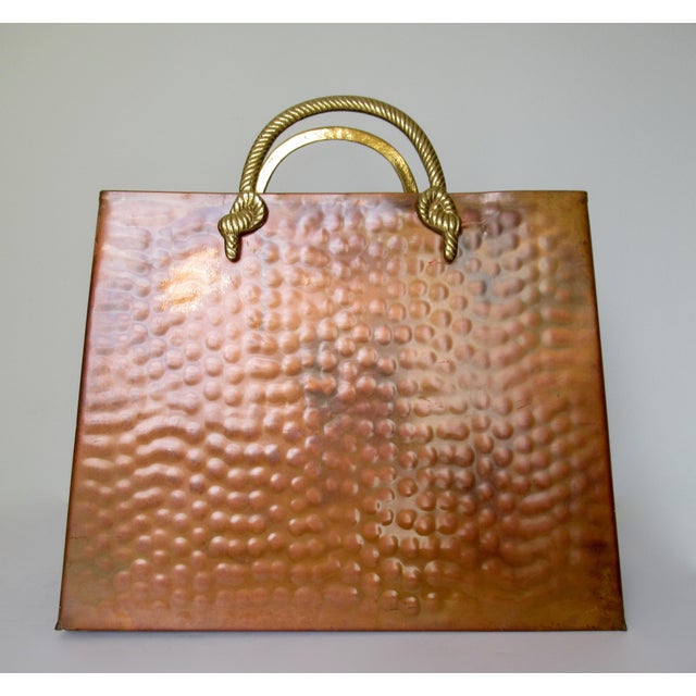Vintage C.1950's Hollywood Regency Hammered Copper & Polished Brass Magazine Holder For Sale In West Palm - Image 6 of 13