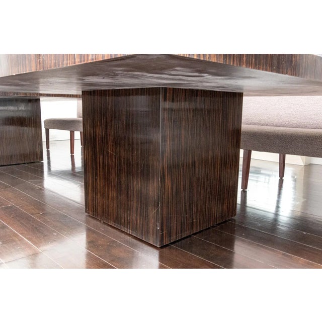 Art Deco Style Macassar Ebony Pedestal Dining Table For Sale In New York - Image 6 of 9