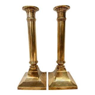 Vintage Wildwood Imports Neoclassical Fluted Column Cast Brass Candlestick Holders - A Pair For Sale