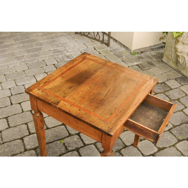 Italian 1820s Neoclassical Walnut Side Table with Large Banding and Tapered Legs For Sale - Image 10 of 12