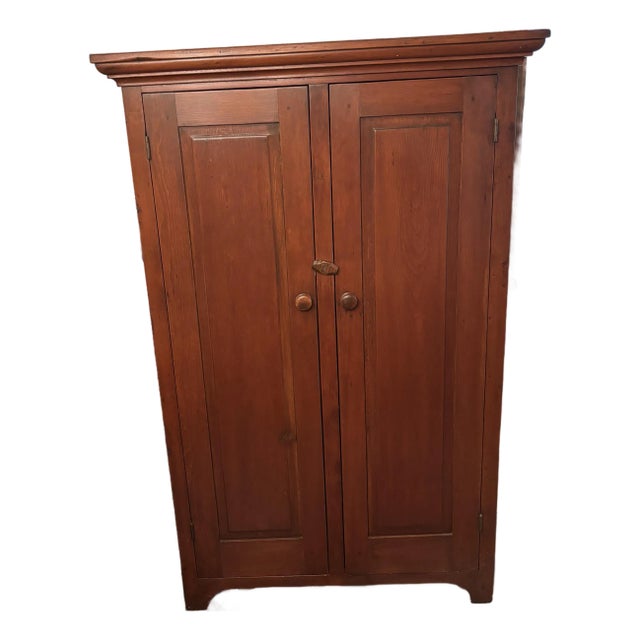 1980s Pine Cabinet With 4 Shelves and Base For Sale