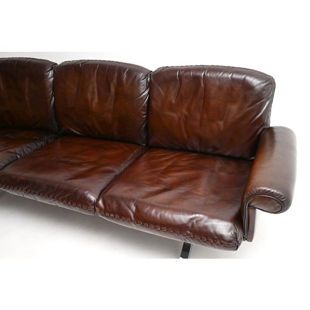 Brown Vintage DS-31 Leather Sofa from de Sede, 1960 For Sale - Image 8 of 11