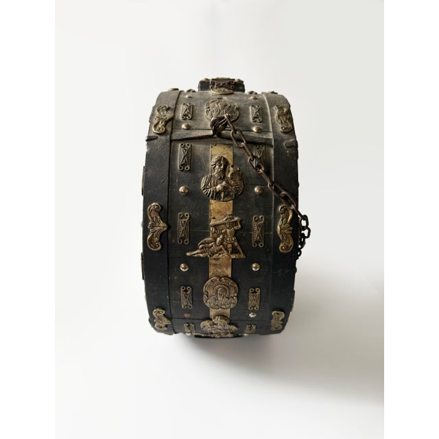 19th Century Russian Military Wooden Powder Flask For Sale - Image 4 of 6