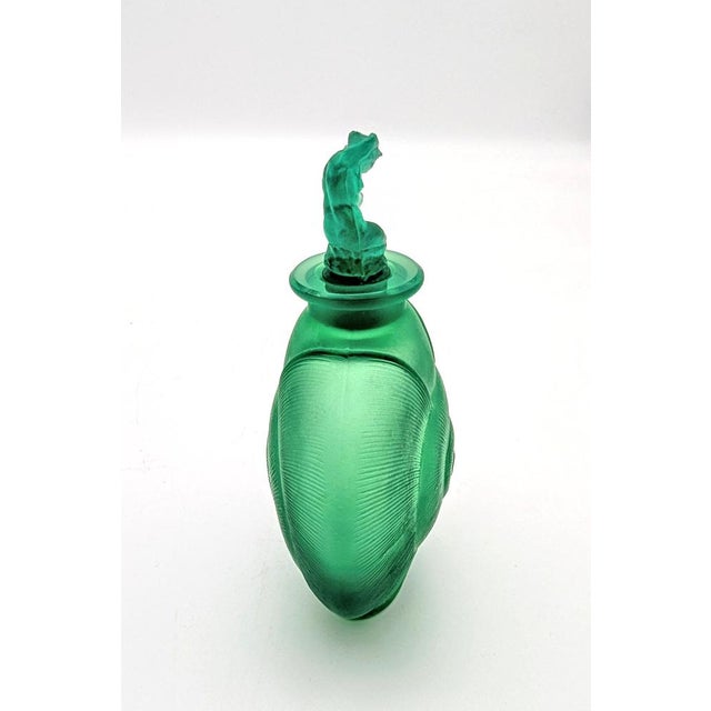 Vintage French Perfume Bottle in Emerald Green Glass by René Lalique, 1920 For Sale - Image 9 of 11