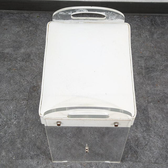 Mid Century Modern Stool Seat Vanity Lucite White Vintage Rectanfular Handles For Sale In Sacramento - Image 6 of 12