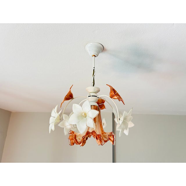 Glass Vintage Italian Murano Style Handblown Swirl Ruffled Shade Pendant, Vintage Amber Brown & White Glass Botanical Chandelier For Sale - Image 7 of 16
