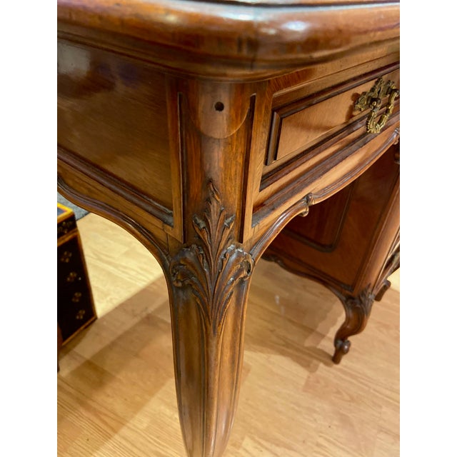 French Provincial Louis Philippe (Poudreuse) Dressing Table With Mirror, Circa 1825-1835, Pristine. For Sale - Image 3 of 7