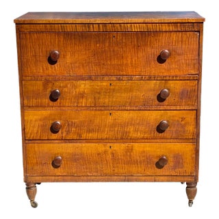 Federal Tiger Maple Country Butler's Desk in Original Surface Circa 1790 - 1810 For Sale