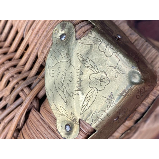 Vintage Mid-Century Asian Style Wicker and Brass Blanket Chest For Sale - Image 9 of 11