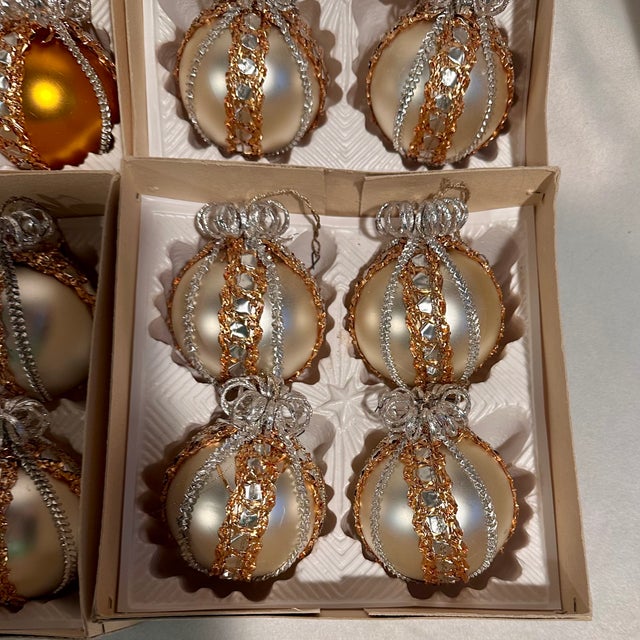 Vintage Hand Blown German Glass Ornaments, Silver and Gold-Set of 15 For Sale - Image 4 of 8