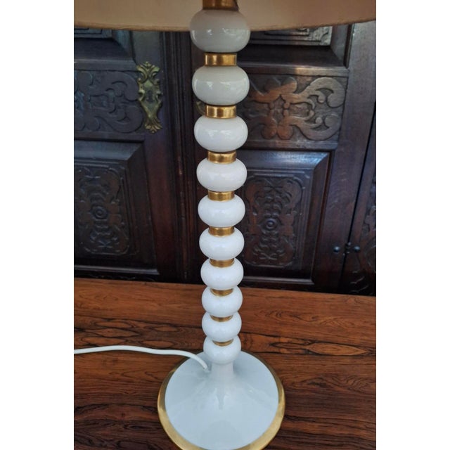 Mid-Century Italian Table Lamp with Stacked Spheres, 1970s For Sale - Image 10 of 16