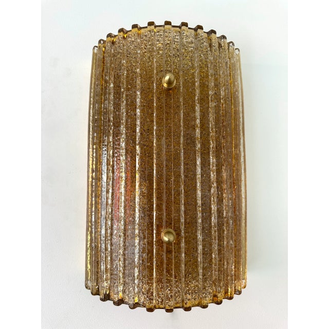 Mid-Century Modern Contemporary Cola Gold Leaf Granita Murano Glass and Brass Sconces, Italy, Set of 5 For Sale - Image 3 of 12