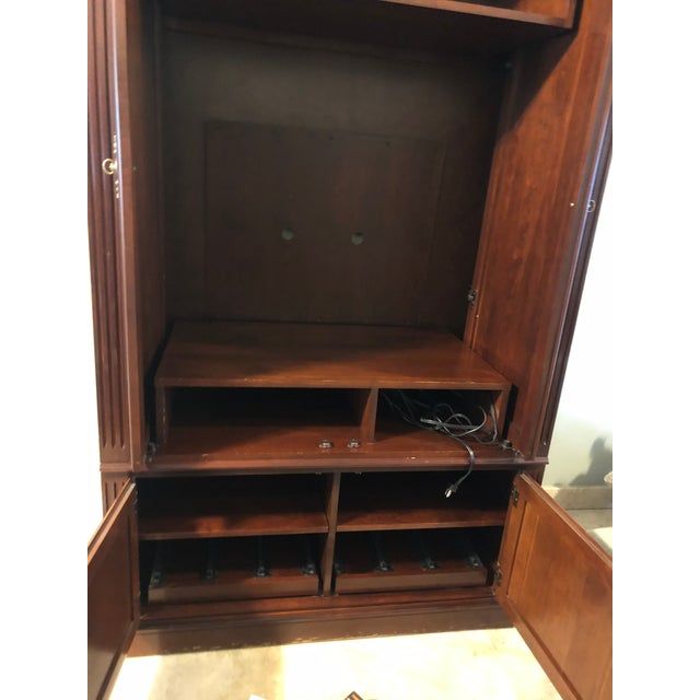 Ethan Allen 1990s Ethan Allen Georgian Court Cherry Tv Entertainment Cabinet For Sale - Image 4 of 11