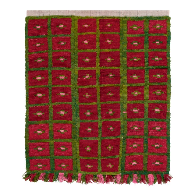 1950s Vintage Tulu Rug in Red, Green, Pink Geometric Pattern For Sale In New York - Image 6 of 6