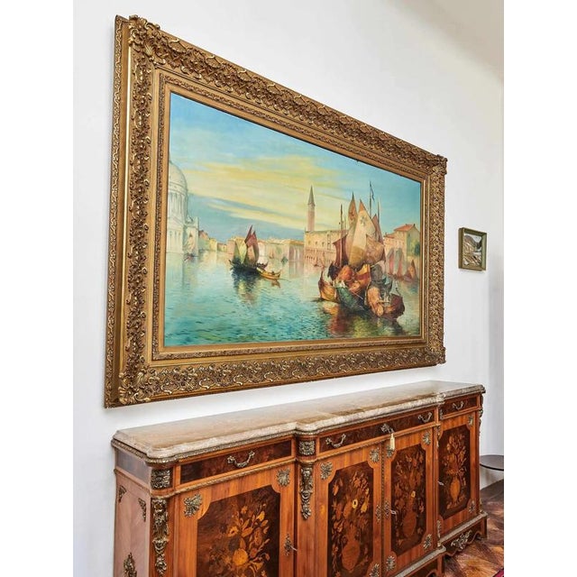 An impressive large-format oil painting by the Italian painter J. Arlotta transports the viewer to the romantic atmosphere...