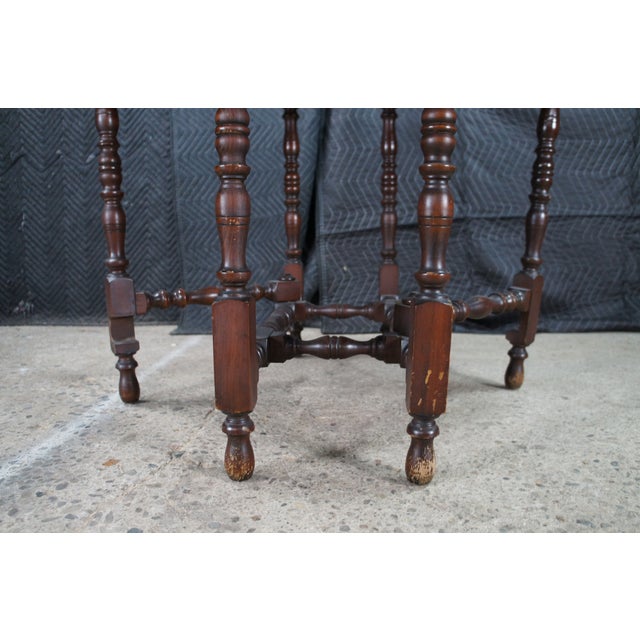 Antique William & Mary Style Oak Oval Drop Leaf Gateleg Side Table For Sale - Image 10 of 12