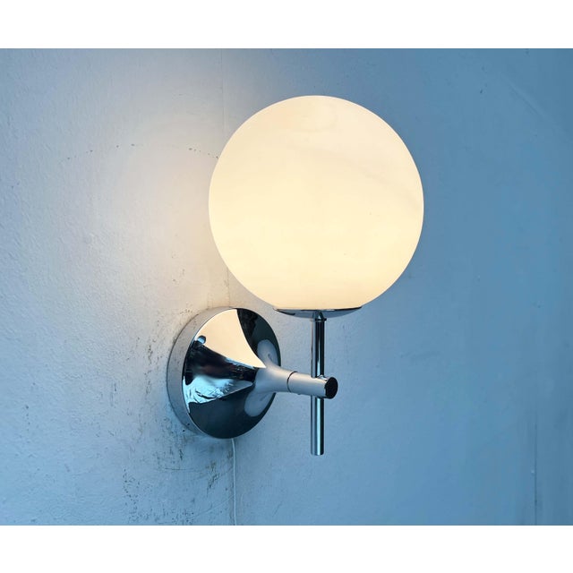 Mid-Century Modern Swiss Space Age Type 1802 Chrome Sconce by E.R. Nele for Temde, 1960s For Sale - Image 4 of 16