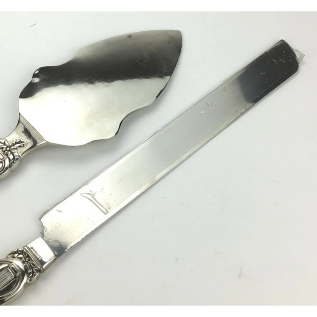 Godinger Silver Plate Musical Vintage Cake Service For Sale In Portland, ME - Image 6 of 10