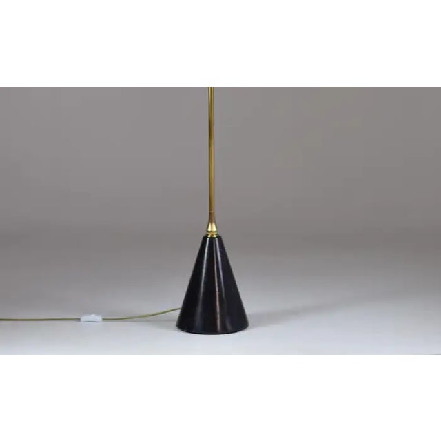 De-Light F1 Double Light Brass Floor Lamp, Flow Collection For Sale - Image 6 of 9