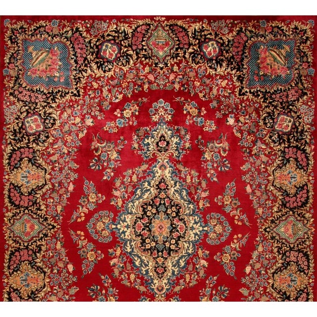 Genuine hand-knotted rug | Size: 404 cm x 300 cm | Knot density: approx. 200.000 knots/m² | Material: 100% wool (pile),...
