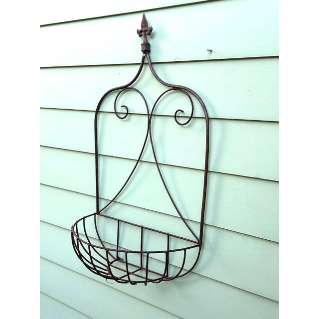 Antique Fleur-De-Lis Wrought Iron Hanging Wall Planter Basket – Garden or Patio Decor For Sale - Image 4 of 6