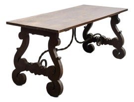 Example of Rustic Dining Tables