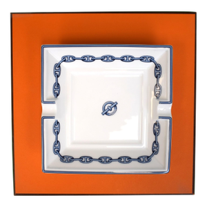 Late 20th Century Hermès Paris French Porcelain Chaine d'Ancre Ashtray With Blue Anchor Chain Motif Provenance: The Susie Hilfiger Collection
