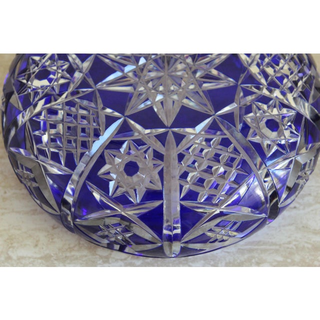 Vintage Cobalt Blue Cut-to-Clear Crystal Ashtray – Geometric Starburst Design – 8" For Sale - Image 12 of 16