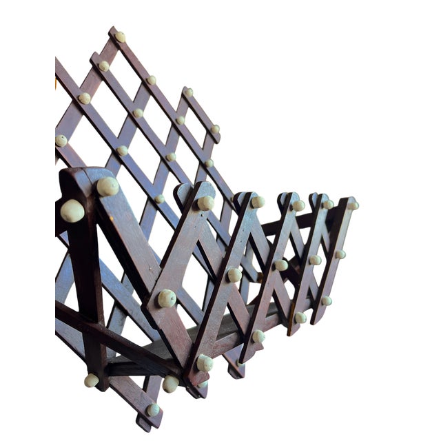 Victorian Antique Wooden Accordion Peg Shelf Wall Pocket in the Style of Sister Parish For Sale - Image 3 of 10