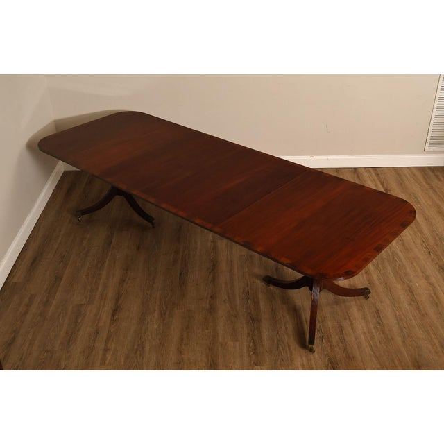 Traditional Regency Style Banded Mahogany Double Pedestal Dining Table With 2 Leaves For Sale - Image 3 of 18