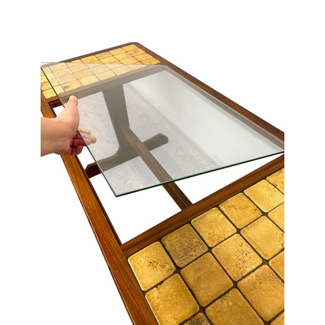 1970s Vintage Mid-Century Modern Tile-Top Coffee Table With Removable Glass Center Panel For Sale - Image 5 of 9