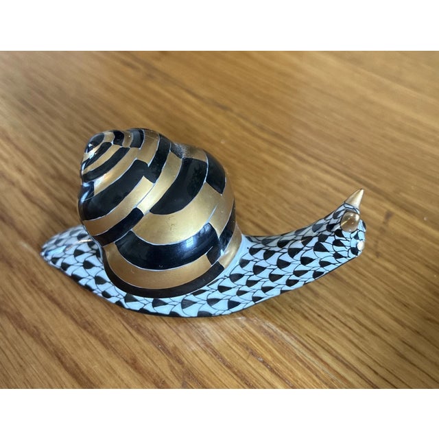 Mid-Century Modern Vintage MCM Herend Black Fishnet Baby Snail Figurine For Sale - Image 3 of 4