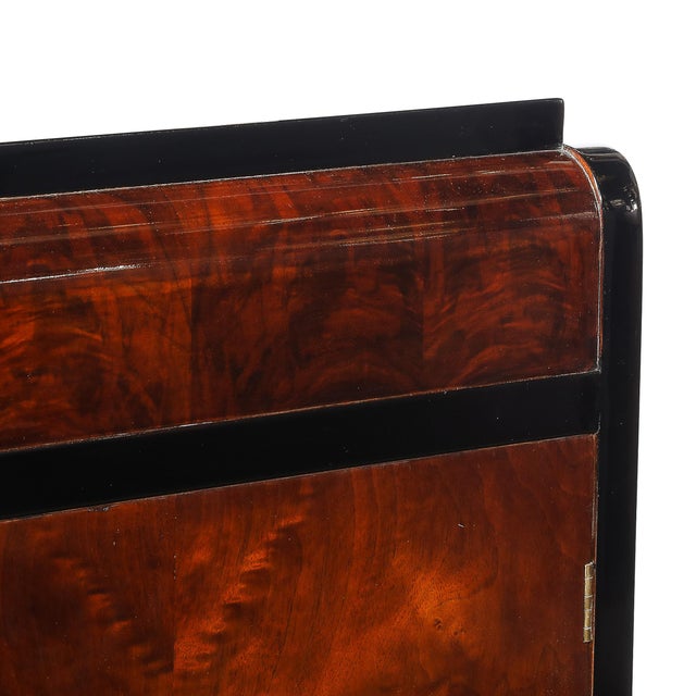 Art Deco Machine Age Waterfall Front Book-Matched Walnut & Black Lacquer Cabinet For Sale - Image 16 of 18