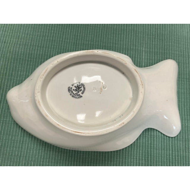 1960s 1960s Societe Ceramique Maestricht Early White Ceramic Fish Mold Holland For Sale - Image 5 of 10