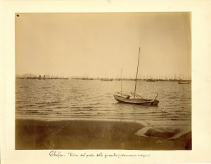 Chefoo, Harbour of Junks - Ancient Albumen Print 1880/1900 1880/1890