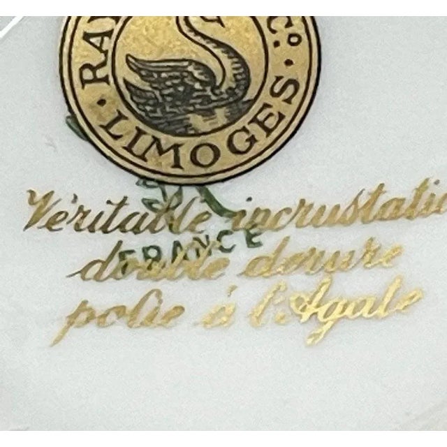 Brown Limoges Dinner Service in Polished Gilding with Agate from Raynaud & Co., Set of 199 For Sale - Image 8 of 12