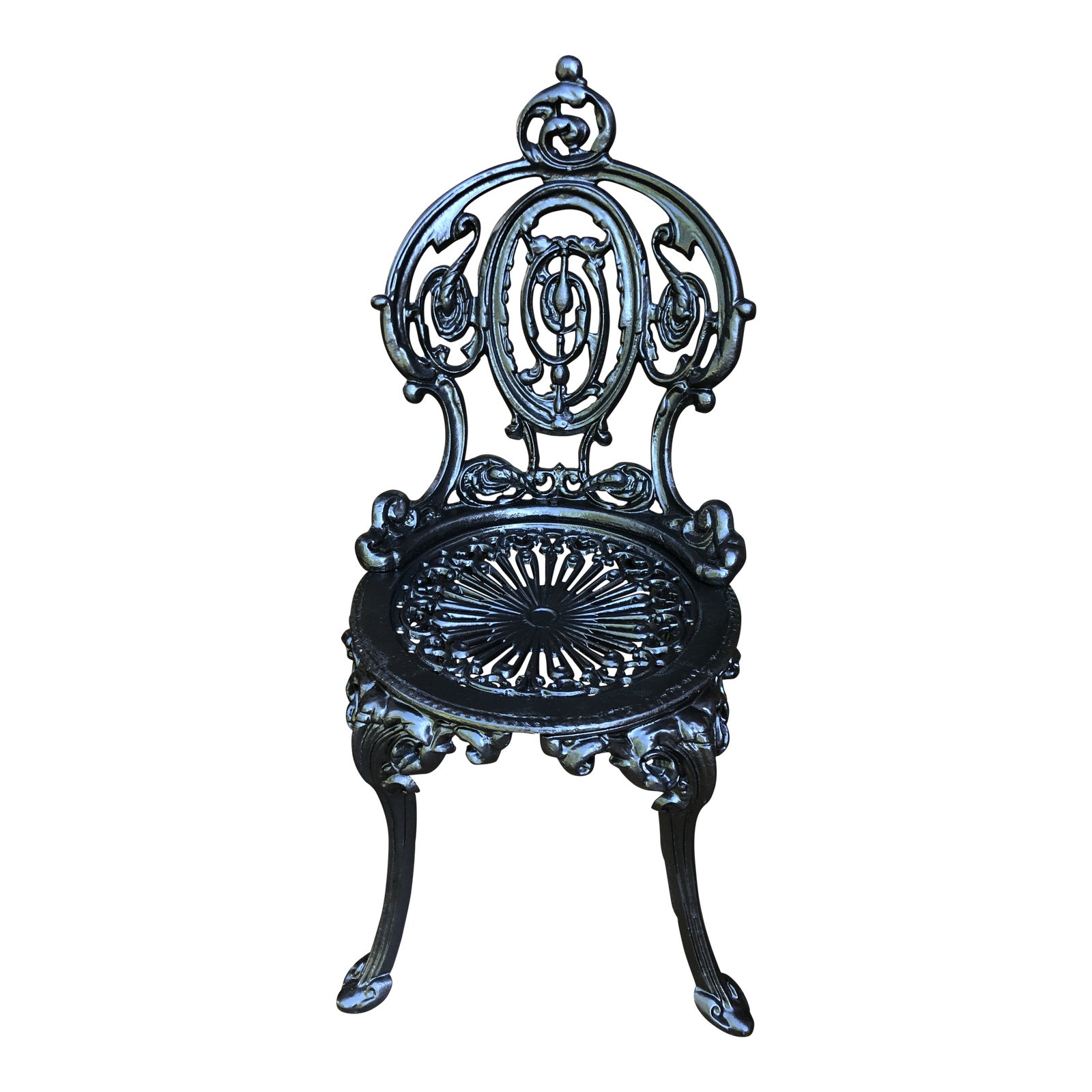 Early 20th Century French Victorian Cast Iron Garden Chair by Atlanta