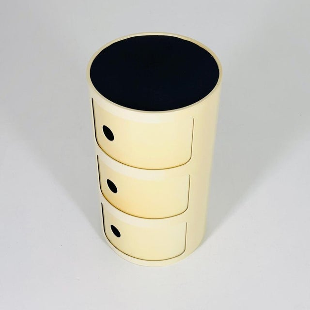 Anna Castelli Ferrieri Mid-Century Modern Roll Container by Anna Castelli Ferrieri for Kartell, 1970s For Sale - Image 4 of 11