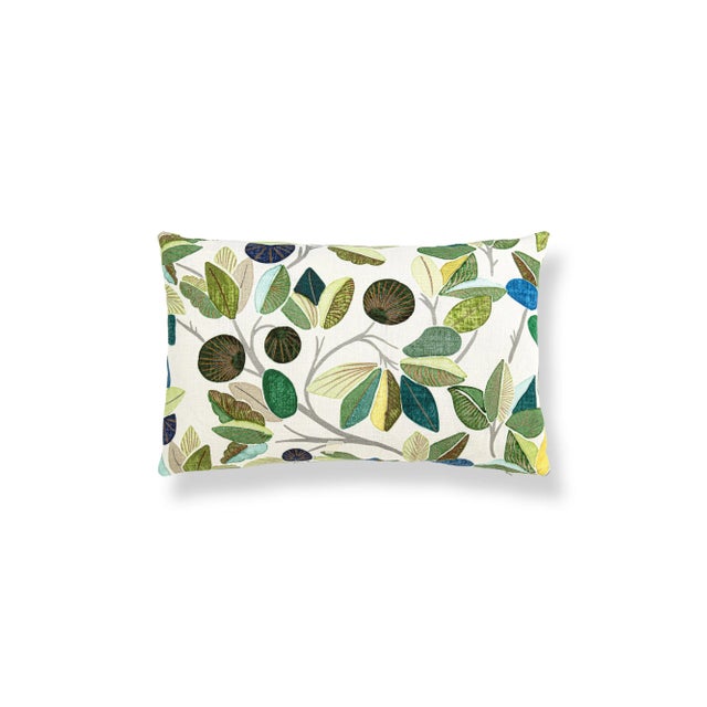 Inspired by traditional Japanese watercolors, Linden depicts an array of exotic foliage, painted in four soothing...