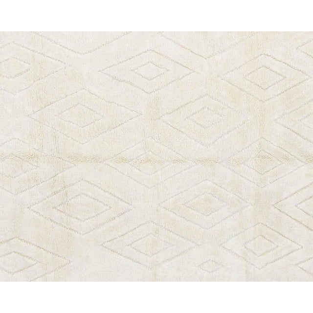 Early 21st Century Hand-Knotted Wool Rug by Azele Studio For Sale - Image 5 of 9