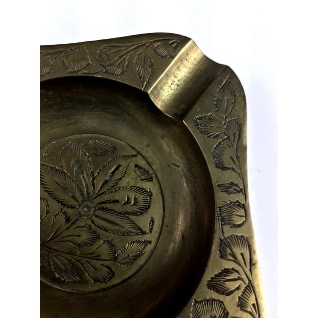 1960s Vintage Brass Carved Ashtray For Sale - Image 5 of 9
