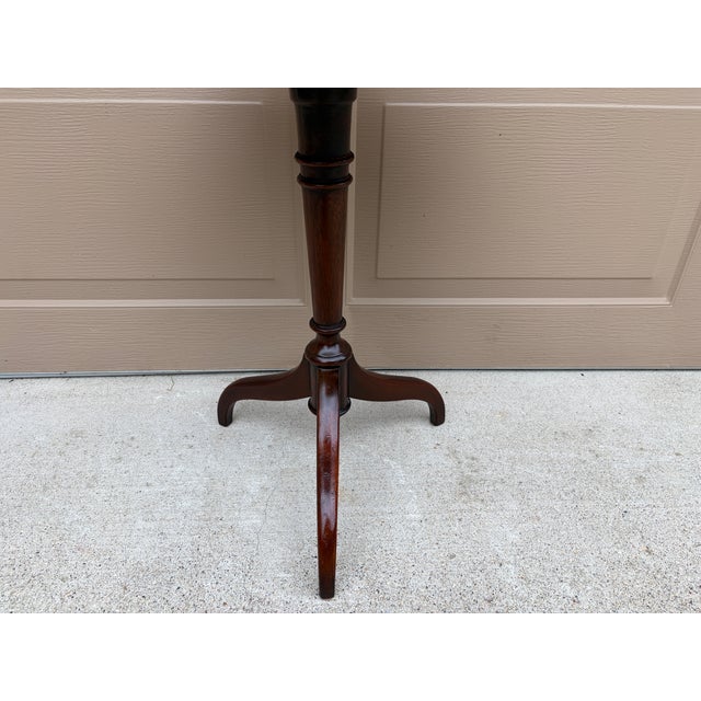 Mid-20th Century Mahogany Octagonal Drinks Table With Parquetry Top For Sale - Image 9 of 12