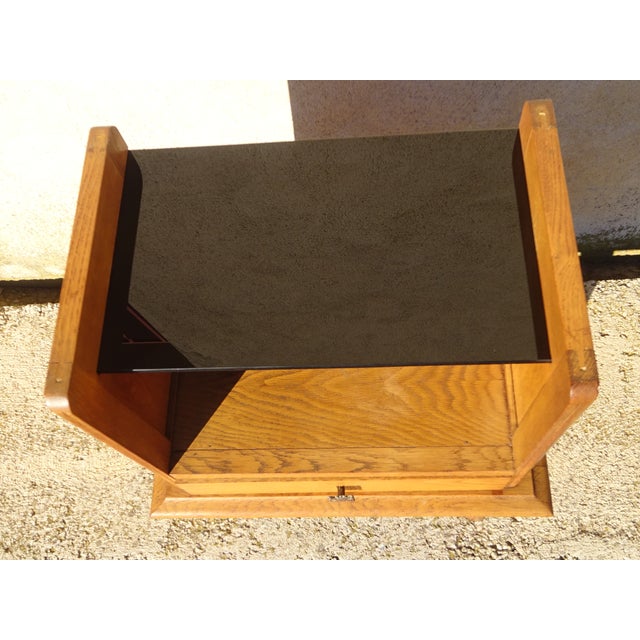 Vintage Bedside Table in Light Oak with Splayed Legs and Black Glass Top, 1960s For Sale - Image 18 of 18