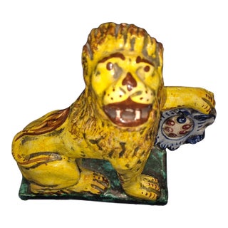 Vintage Italian Medici-Style Ceramic Lion Fd For Sale